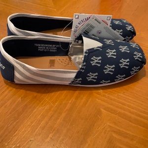 Yankees canvas shoes